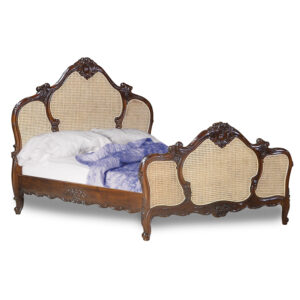 Louis XV Gabrielle Rattan Sleigh Bed in Chestnut
